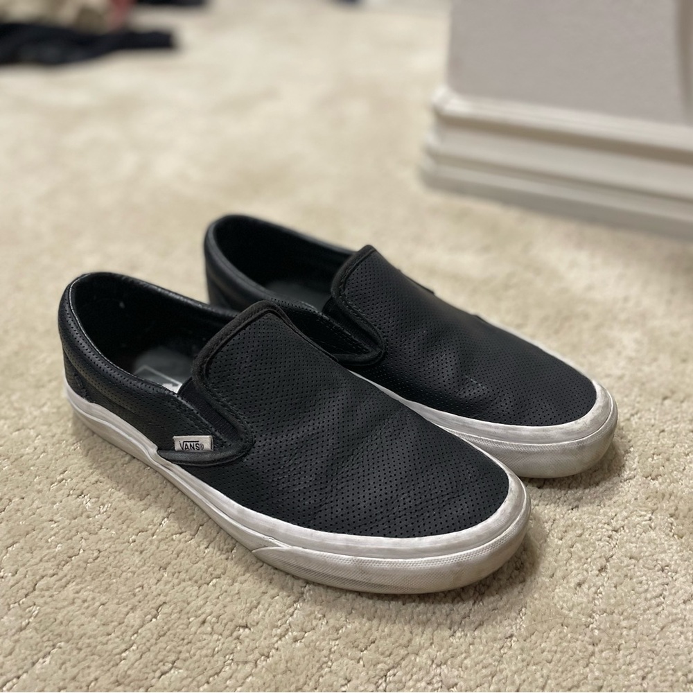 Vans Leather Classic Slip-On Shoes Womens 8.5 or Men’s 7